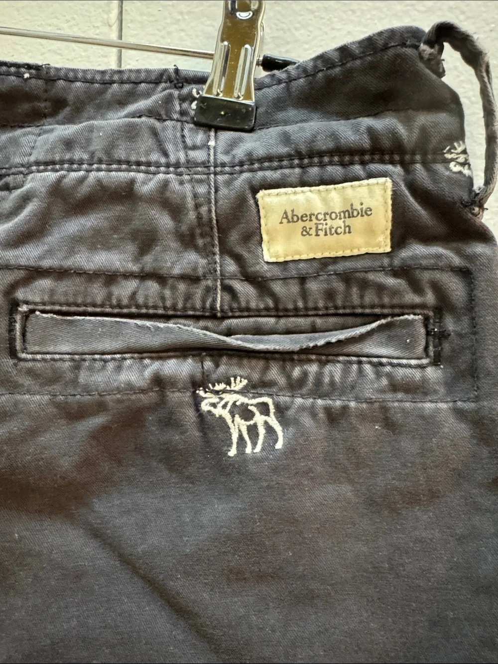 Abercrombie & Fitch Navy Embroidered Moose Flat Front Shorts NWT
